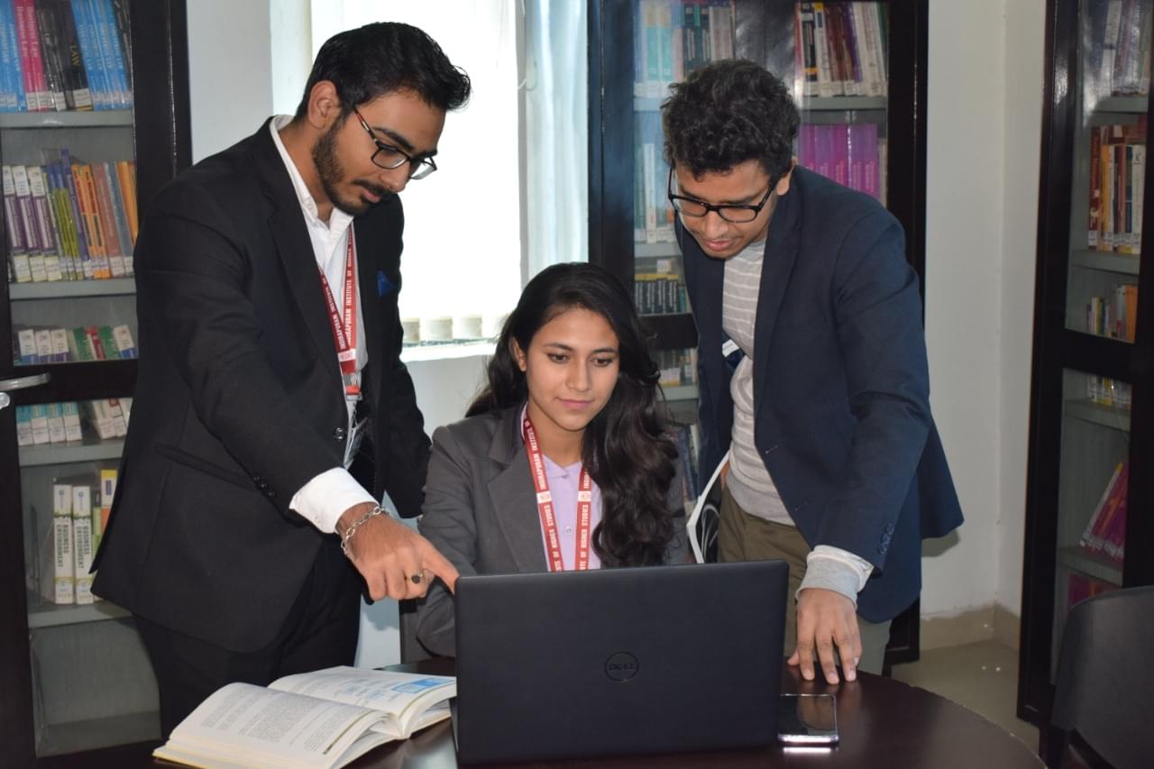 Indirapuram Institute of Higher Studies Ghaziabad hostel photo 3